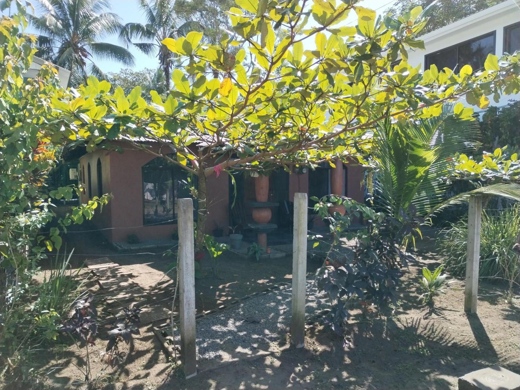 Micheck Beach House Tortuguero Luaran gambar