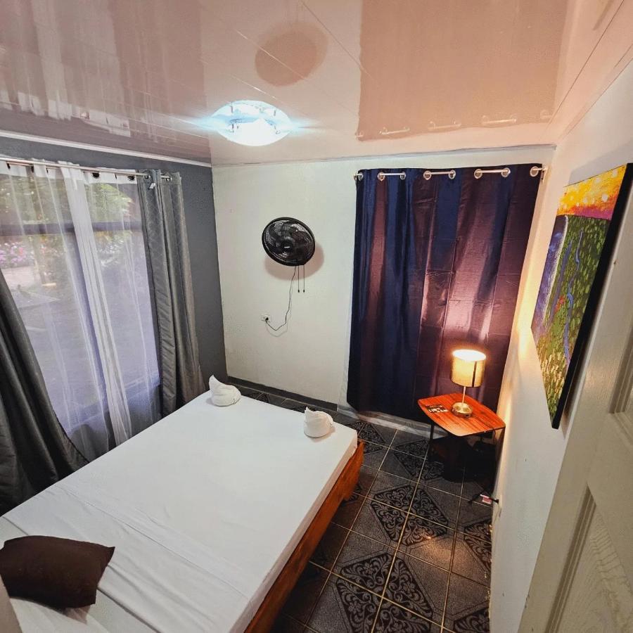Micheck Beach House Tortuguero Luaran gambar