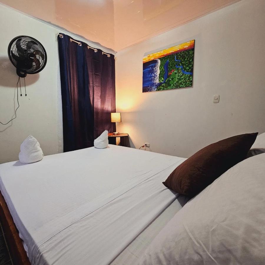 Micheck Beach House Tortuguero Luaran gambar