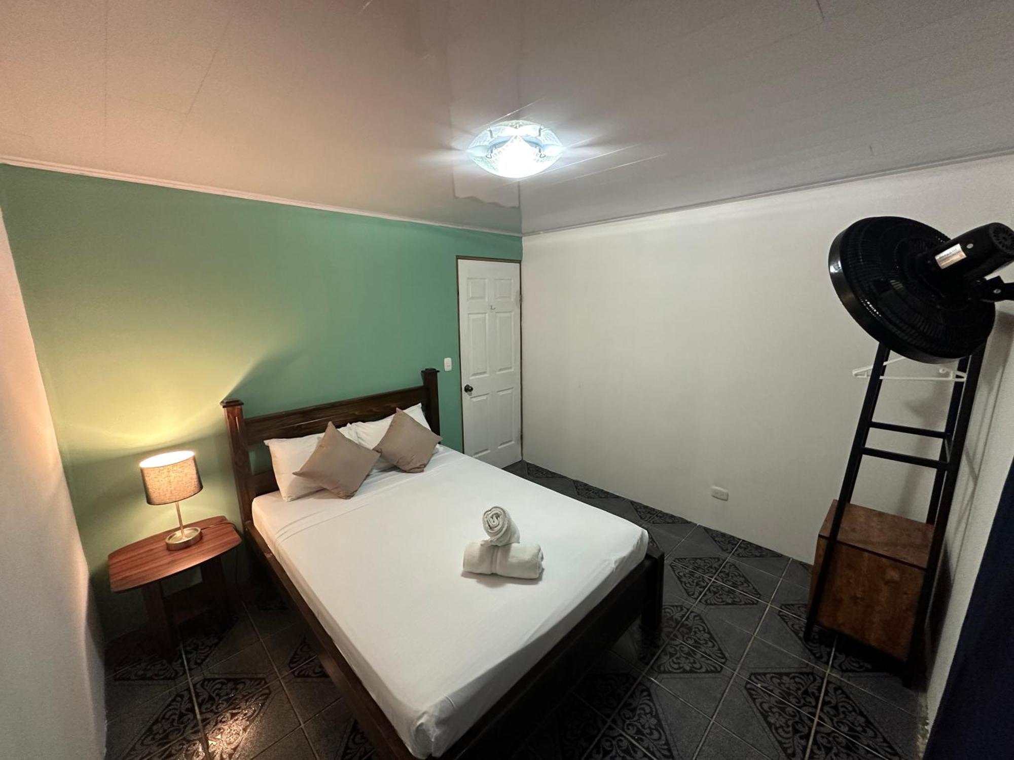 Micheck Beach House Tortuguero Luaran gambar